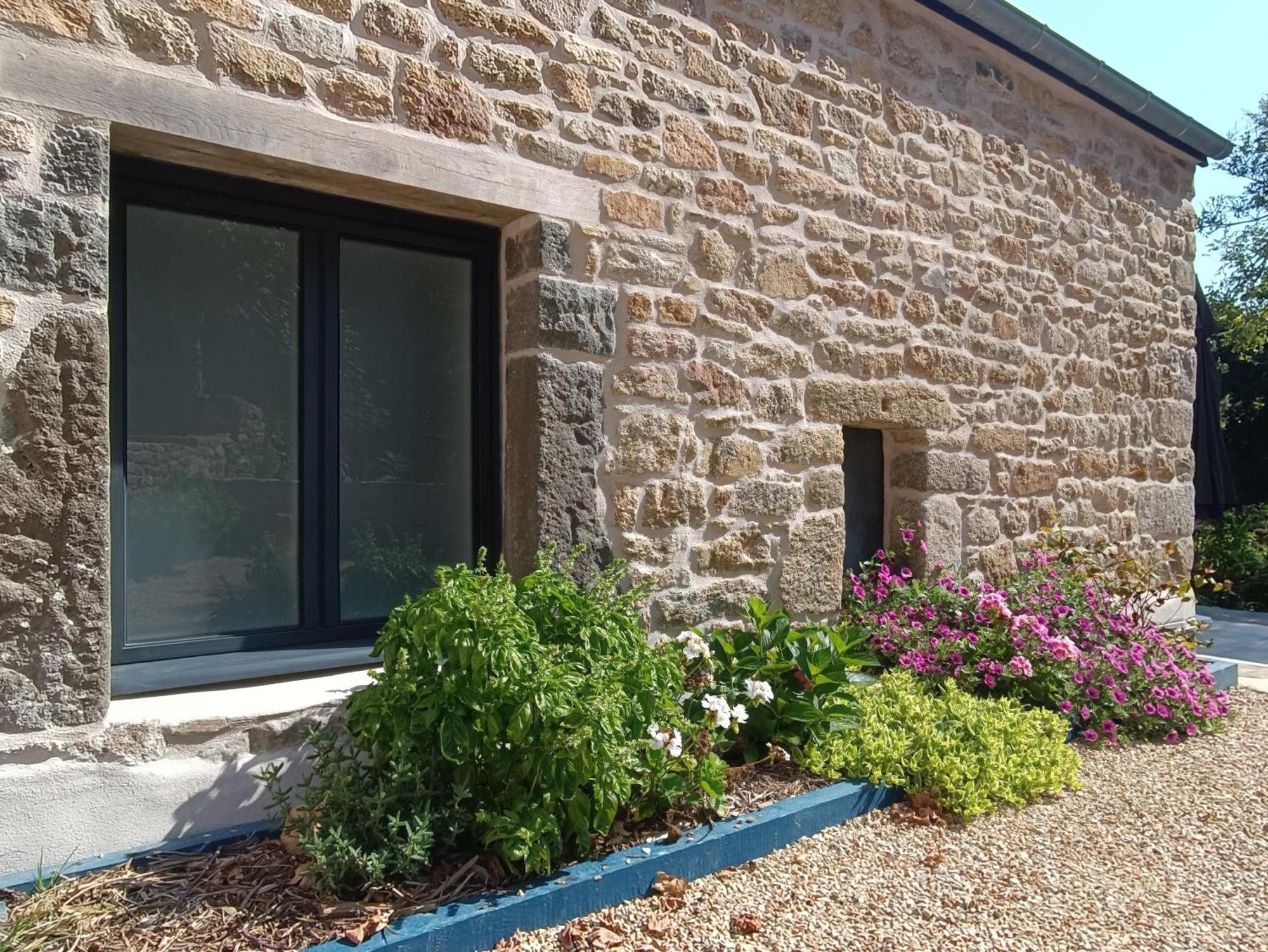 Le Petit Moulin De Kerloroc Villa Ploudalmézeau Exteriör bild